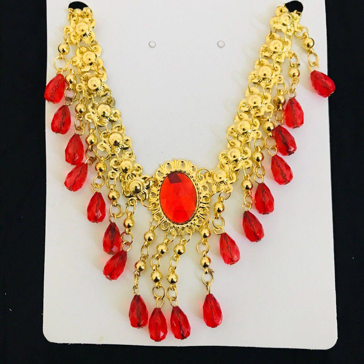 Red Pearl necklace